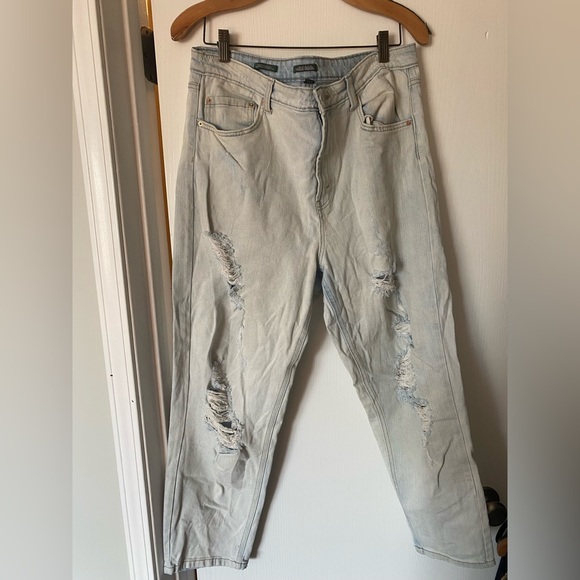 Wild Fable Light Blue Distressed Relaxed Fit Jeans - Sz 14 - Picture 1 of 3